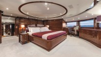 Motor Yacht CHECKMATE. -  Master Stateroom